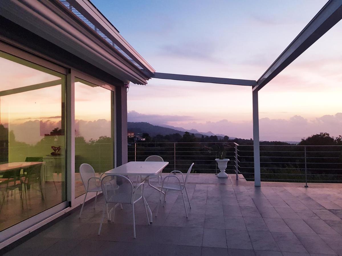 Design Villa In Piedimonte Etneo Exterior foto